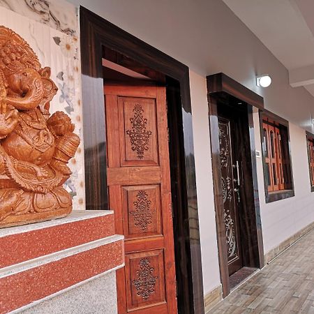 Chairosana Mansion Bhubaneswar Exterior photo